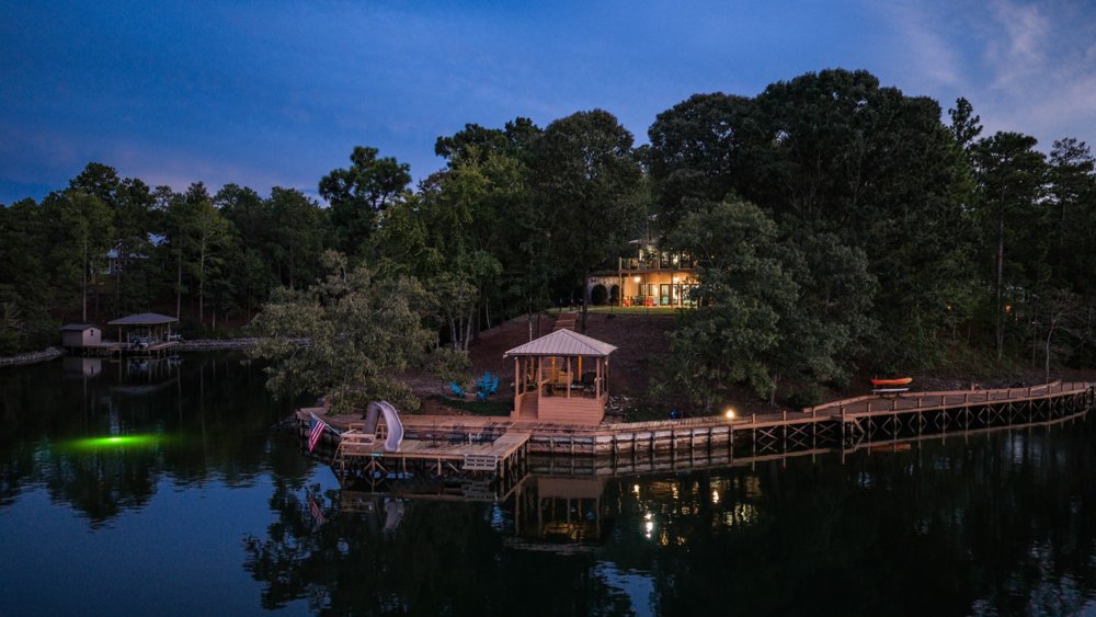 Lakehouse Boathouse On Peninsula Slide On Dock